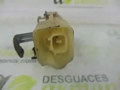 Piesă de schimb auto la mâna a doua încuietoare ușa din spate stânga pentru toyota yaris (ncp1/nlp1/scp1) 1.4 turbodiesel cat referințe oem iam   