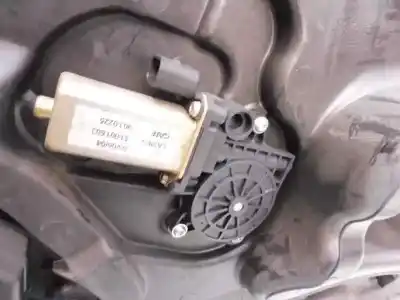 Автозапчасти б/у регулятор стекла переднего правого за lancia ypsilon (101) 1.3 jtd ссылки oem iam 07353718700  51001603