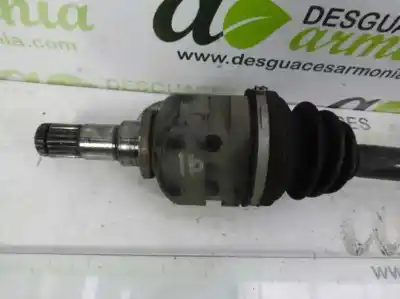 Pièce détachée automobile d'occasion transmission avant droite pour toyota avensis berlina (t25) 1.8 sol sedán références oem iam   