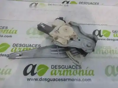 Second-hand car spare part rear right window regulator for toyota avensis berlina (t25) 1.8 sol sedán oem iam references 6983005100