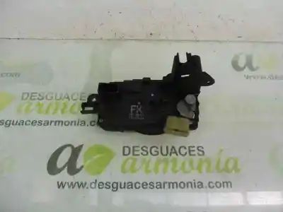 Second-hand car spare part front right door lock for opel astra h berlina essentia oem iam references 13128112