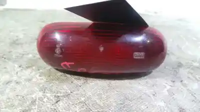 Peça sobressalente para automóvel em segunda mão farolim de travão central por nissan kubistar (x76) premium (l1) referências oem iam 