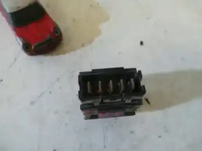 Second-hand car spare part right front power window switch for peugeot partner (s2) combi plus oem iam references   