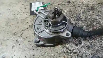 Pezzo di ricambio per auto di seconda mano depressore freni / pompa del vuoto per mercedes-benz vito (w639) basic, combi 111 cdi compacto (639.601) riferimenti oem iam a6462300165