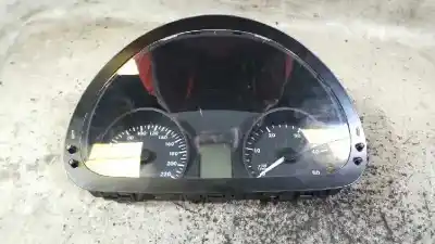 Pièce détachée automobile d'occasion COMPTEUR DE VITESSE TABLEAU DE BORD pour MERCEDES-BENZ VITO (W639) BASIC, COMBI  Références OEM IAM A6394464321  A6394464321