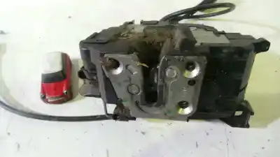 Peça sobressalente para automóvel em segunda mão fechadura da porta dianteira esquerda por renault clio iii 20 aniversario referências oem iam 