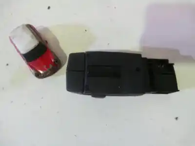 Second-hand car spare part multifunction switch for dacia duster ambiance 4x2 oem iam references   