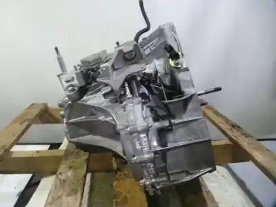 Pezzo di ricambio per auto di seconda mano riduttore per dacia duster ambiance 4x2 riferimenti oem iam tl4075  tl4b075