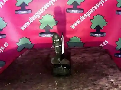 Pezzo di ricambio per auto di seconda mano comando pulito per renault clio iii exception riferimenti oem iam 8201590631 8201590631 7701066572