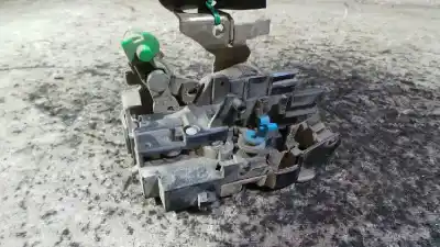 Peça sobressalente para automóvel em segunda mão FECHADURA DA PORTA TRASEIRA DIREITA por RENAULT KANGOO (F/KC0)  Referências OEM IAM 7700307271  