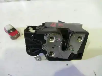 Peça sobressalente para automóvel em segunda mão fechadura da porta dianteira direita por dacia sandero ambiance referências oem iam 