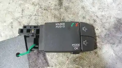 Second-hand car spare part multifunction switch for renault trafic furgón l1h1 2.7t oem iam references 
