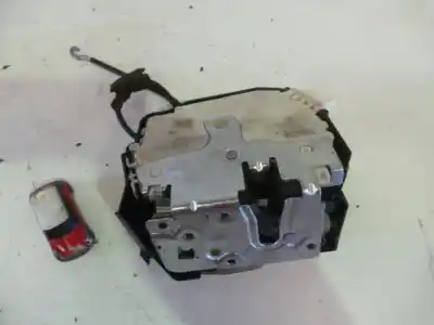 Peça sobressalente para automóvel em segunda mão fechadura da porta traseira esquerda por mg rover serie 75 (rj) 2.0 cdti classic referências oem iam 100582542426