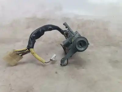 Pièce détachée automobile d'occasion commutateur d'allumage pour santana 300 corto références oem iam 