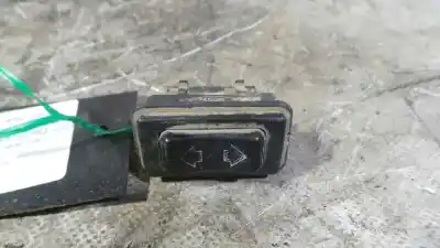 Peça sobressalente para automóvel em segunda mão botão / interruptor elevador vidro traseiro esquerdo por land rover range rover (lp) dse (100kw) referências oem iam 