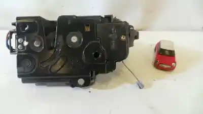 Peça sobressalente para automóvel em segunda mão fechadura da porta dianteira direita por skoda octavia berlina (1u2) ambiente referências oem iam 6x1837014h