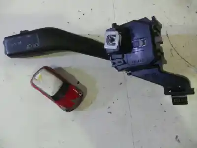 Peça sobressalente para automóvel em segunda mão comutador de piscas  por seat leon (1p1) comfort limited referências oem iam 1k0953513a