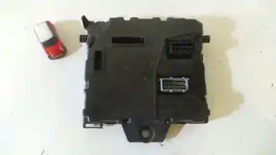 Second-hand car spare part FUSE BOX UNIT for RENAULT KANGOO  OEM IAM references 8201077405B  