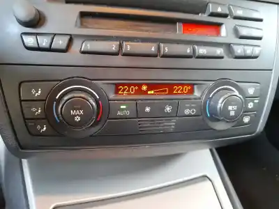 Peça sobressalente para automóvel em segunda mão comando de sofagem (chauffage / ar condicionado) por bmw serie 1 berlina (e81/e87) 120d referências oem iam 64116961595 64116961595-01 6411696159501