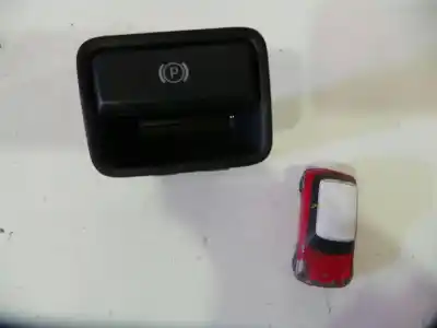 Автозапчасти б/у ЭЛЕКТРИЧЕСКИЙ СТОЯНОЧНЫЙ ТОРМОЗ за MERCEDES-BENZ CLASE A (W176)  ссылки OEM IAM A2469050451  