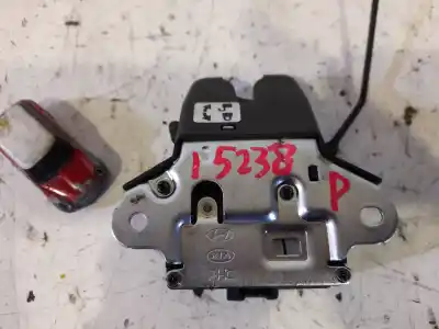 Peça sobressalente para automóvel em segunda mão fechadura do mala por hyundai sonata (nf) 2.0 crdi comfort i referências oem iam 