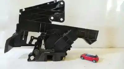 Pezzo di ricambio per auto di seconda mano SERRATURA PORTA POSTERIORE SINISTRA per FORD FOCUS BERLINA (CAP)  Riferimenti OEM IAM 924003300 5041667 FA11B10F