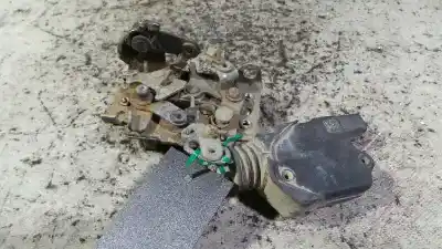 Pezzo di ricambio per auto di seconda mano serratura porta anteriore sinistra per daewoo aranos cd riferimenti oem iam 