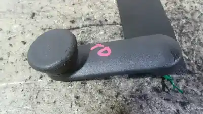 Peça sobressalente para automóvel em segunda mão manivela / manipulo do vidro traseiro direito por opel corsa d ´´111 years´´ referências oem iam 