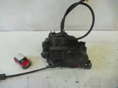 Second-hand car spare part front right door lock for renault clio iii authentique oem iam references   