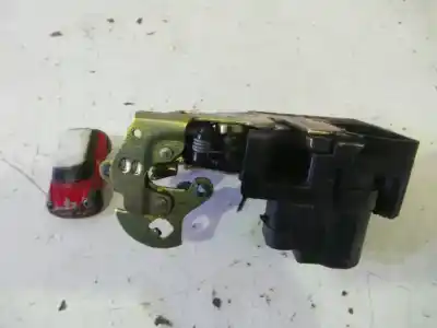 Second-hand car spare part left front door lock for daewoo tacuma cdx oem iam references   