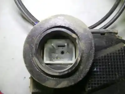 Pezzo di ricambio per auto di seconda mano serratura porta anteriore sinistra per toyota yaris (ksp9/scp9/nlp9) básico riferimenti oem iam   