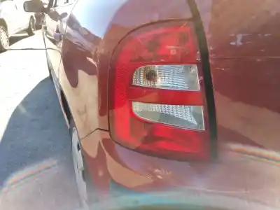 Автозапчасти б/у левый задний фонарь за skoda fabia (6y2/6y3) 1.4 ссылки oem iam   