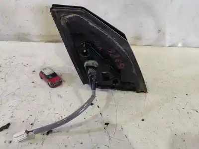 Pezzo di ricambio per auto di seconda mano specchio sinistro per toyota corolla (e12) 1.4 turbodiesel cat riferimenti oem iam   3 cables