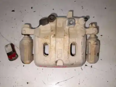 Автозапчастина б/у передній правий гальмівний супорт для mitsubishi montero (v20/v40) 2500 td gl посилання на oem iam mb858405