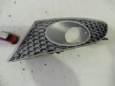 Pezzo di ricambio per auto di seconda mano GRIGLIA PARAURTI SINISTRA per SEAT LEON (1P1)  Riferimenti OEM IAM 1P0853665A  