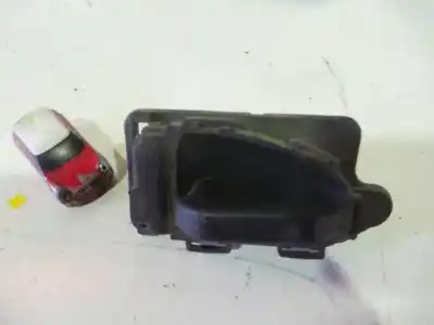 Pezzo di ricambio per auto di seconda mano maniglia interna posteriore sinistra per citroen saxo 1.4 monaco riferimenti oem iam 9618585677