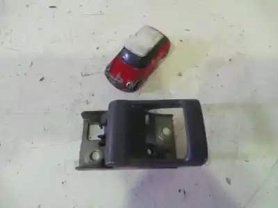 Peça sobressalente para automóvel em segunda mão puxador interior dianteiro esquerdo por nissan cabstar 01.04 -> cabina doble cabina doble referências oem iam 