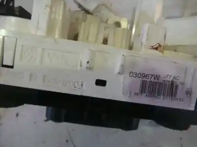 Peça sobressalente para automóvel em segunda mão comando de sofagem (chauffage / ar condicionado)  por renault clio iii authentique referências oem iam 03967w  
