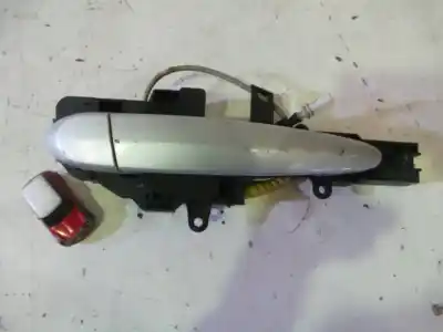 Pezzo di ricambio per auto di seconda mano maniglia esterna anteriore destra per bmw serie 1 berlina (e81/e87) 120d riferimenti oem iam 