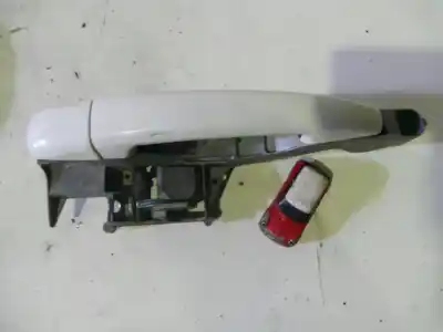 Peça sobressalente para automóvel em segunda mão puxador exterior traseiro esquerdo por peugeot 308 confort referências oem iam 