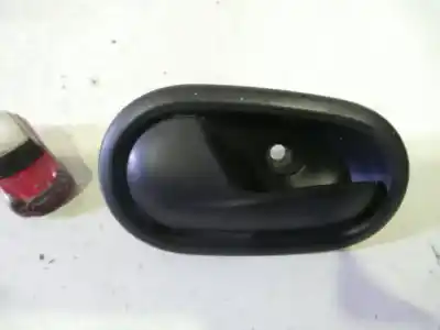 Peça sobressalente para automóvel em segunda mão puxador interior traseiro esquerdo por dacia sandero ambiance referências oem iam 