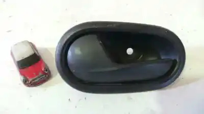 Peça sobressalente para automóvel em segunda mão puxador interior dianteiro esquerdo por dacia sandero ambiance referências oem iam 