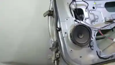 Second-hand car spare part front right door for mitsubishi outlander (cw0) 2.0 di-d intense oem iam references   