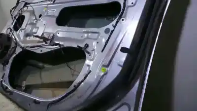 Second-hand car spare part front right door for mitsubishi outlander (cw0) 2.0 di-d intense oem iam references   