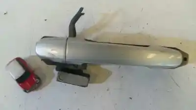 Peça sobressalente para automóvel em segunda mão puxador exterior traseiro esquerdo por toyota corolla (e12) 2.0 d-4d linea luna berlina referências oem iam 