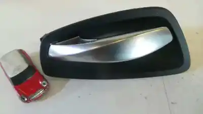 Pezzo di ricambio per auto di seconda mano maniglia interna posteriore destra per bmw serie 1 berlina (e81/e87) 118d riferimenti oem iam 3000247200