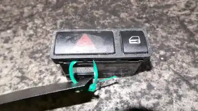 Peça sobressalente para automóvel em segunda mão interruptor 4 piscas - emergência por bmw serie 3 berlina (e46) 320d referências oem iam 