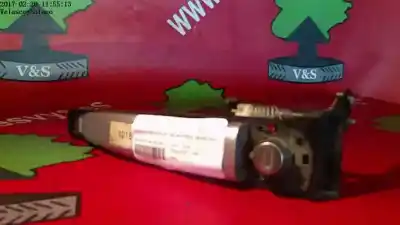 Peça sobressalente para automóvel em segunda mão puxador exterior frente direito por peugeot 307 (s1) xn referências oem iam 