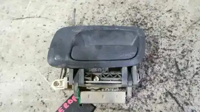 Pezzo di ricambio per auto di seconda mano maniglia esterna posteriore sinistra per opel zafira a 2.0 comfort riferimenti oem iam 24443950