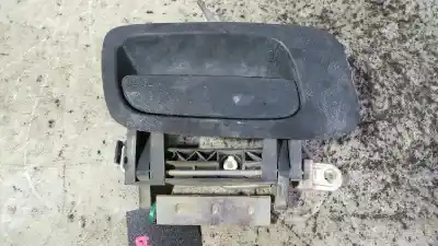 Pezzo di ricambio per auto di seconda mano maniglia esterna posteriore destra per opel zafira a 2.0 comfort riferimenti oem iam 24443951